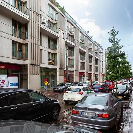 Angel Plaza By Renters Apartman